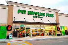 Is Pet Supplies Plus Open on Memorial Day?