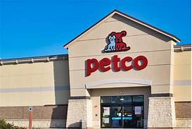 Can You Bring Your Pet Into Petco?