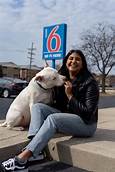 Does Motel 6 Accept Pets?